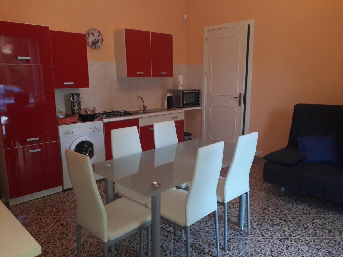 Casa Vacanza "Lo Vita" Appartamento "Alessia" Galatina Collemeto Экстерьер фото