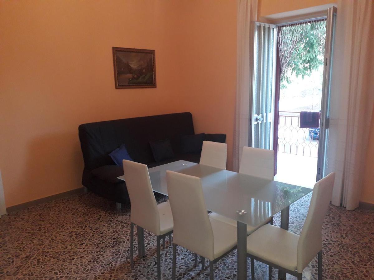 Casa Vacanza "Lo Vita" Appartamento "Alessia" Galatina Collemeto Экстерьер фото